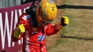Lewis Hamilton beats Kimi Antonelli to Silverstone F1 sprint pole at British GP