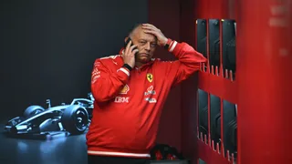 Ferrari, l’indiscrezione: Elkann e Vigna avrebbero già deciso il futuro di Vasseur