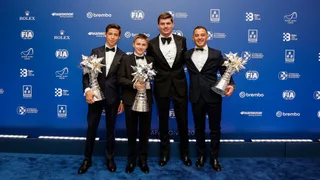 Verstappen signs McLaren junior driver van Langendonck