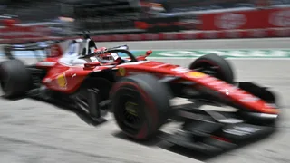 Vasseur: “Il degrado gomme qui vale 2-3 decimi al giro, se si perde di più si rischia di finire nelle retrovie”