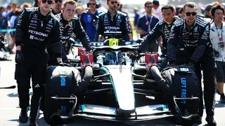 Russell set to take F1 engine penalty after Mercedes introduces power unit upgrade