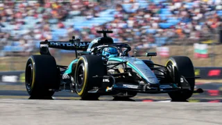 Mercedes races to fix ADUO amid reliability fears