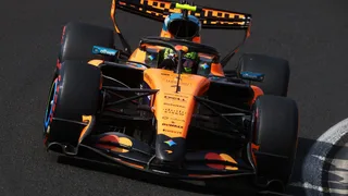 F1 | Norris sorprende tutti e vola in pole in Ungheria davanti alle due Ferrari. Antonelli 4°
