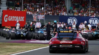 'Leave it to the race director' - F1 bosses react to red flag calls to avoid Silverstone repeat