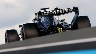 F1 | Si torna dalle vacanze senza un padrone: Mercedes, McLaren e Ferrari separate da millesimi