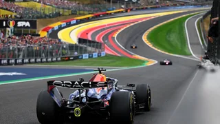 Verstappen sarcastico sul primo giro a Spa e sulle PU: "Benvenuti nella F1 2026. Può essere una giungla"