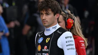 Leclerc cerca la strada: “Facciamo passi avanti, ma lentamente. Per la Qualifica ho idea di cosa cambiare”
