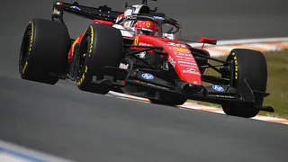 Ferrari convince anche senza il nuovo fondo: a Zandvoort è sfida a quattro
