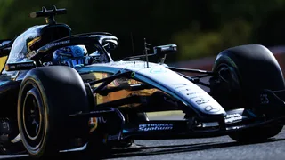 Ferrari in vetta, Russell preoccupato: “Quello che temevamo si sta verificando”