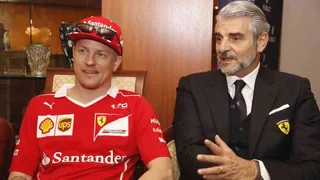 Raikkonen e lo scherzo della gamba rotta ad Arrivabene