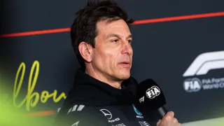 Wolff issues teammate rivalry threat as Sainz’s Aston Martin theory rejected – round-up