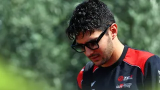 Esteban Ocon issues contract update with F1 future under threat