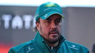 Fernando Alonso takes aim at ‘low quality’ driver Alex Albon after US GP clash