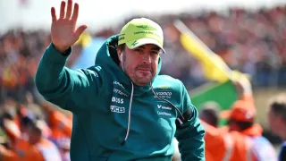Jenson Button weighs in on ‘difficult decision’ Fernando Alonso faces on F1 future