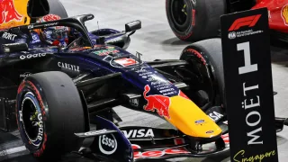 Max Verstappen edges Ferraris to scintillating Singapore F1 pole position