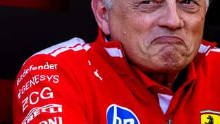 Vasseur in bilico? Domenicali: “Evitare soluzioni fantasiose che rischiano solo di accumulare ulteriore ritardo”