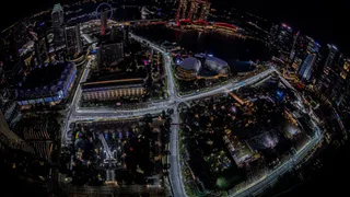 Marina Bay: caldo e umidità per tutto il weekend, e non manca il rischio pioggia