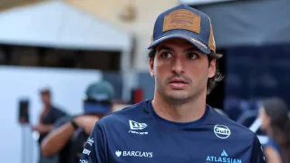 Carlos Sainz drops hints on ‘quite uncomfortable’ changes afoot at Williams