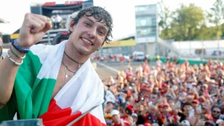 Kimi Antonelli refuses to rule out Ferrari future as Toto Wolff fires warning