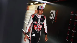 Ocon e l'addio alla Haas: "Non è per le prestazioni e merito la F1". Ma per Komatsu non basta ed era ora di cambiare