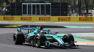 Aston Martin still backs Honda after another hard weekend