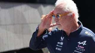 La F1 secondo Briatore: “Voglio 24 Sprint. Il venerdì non deve essere solo per ingegneri”