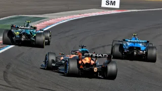 ‘First day at school’ - David Coulthard slams Hungary F1 blue flag issues