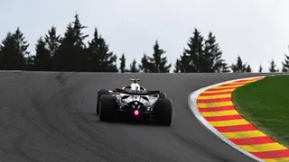 Cadillac fuori dalla zona punti anche in Belgio: 18° Bottas, out Perez