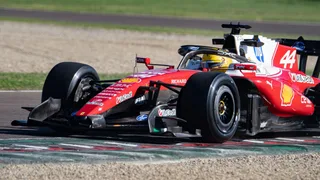F1 | Ferrari è scesa in pista a Imola per i test Pirelli. Hamilton al volante della SF-26