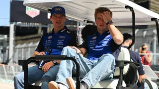 Auto troppo facili da guidare? Lawson replica a Verstappen: “Solo io e Tsunoda sappiamo quant’è complicato”