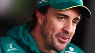 Futuro Alonso, Alpine si allontana? Il #14: “Non cambio squadra”. Briatore: “Fernando felice in Aston Martin”