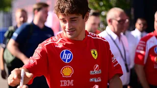 Leclerc: “Mondiale, ci credo. Motore nostra debolezza principale, ma a Monza possiamo fare bene”