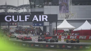 F1 start suffers bizarre failure in Malaysia rain