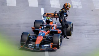 McLaren told to ‘grow up’ and build its own F1 engine after Mercedes complaints
