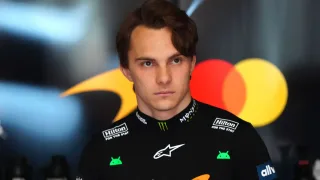 Oscar Piastri to sit out FP1 at Hungarian GP as McLaren junior steps in
