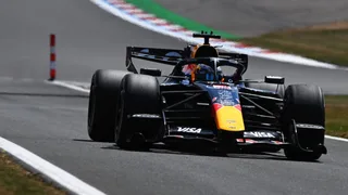 Red Bull, le partenze da incubo non sono finite: la prova ‘horror’ di Verstappen a Silverstone – VIDEO