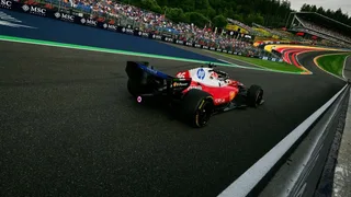 Mercedes cambia assetto e Antonelli vola: Ferrari (per ora) in-difesa